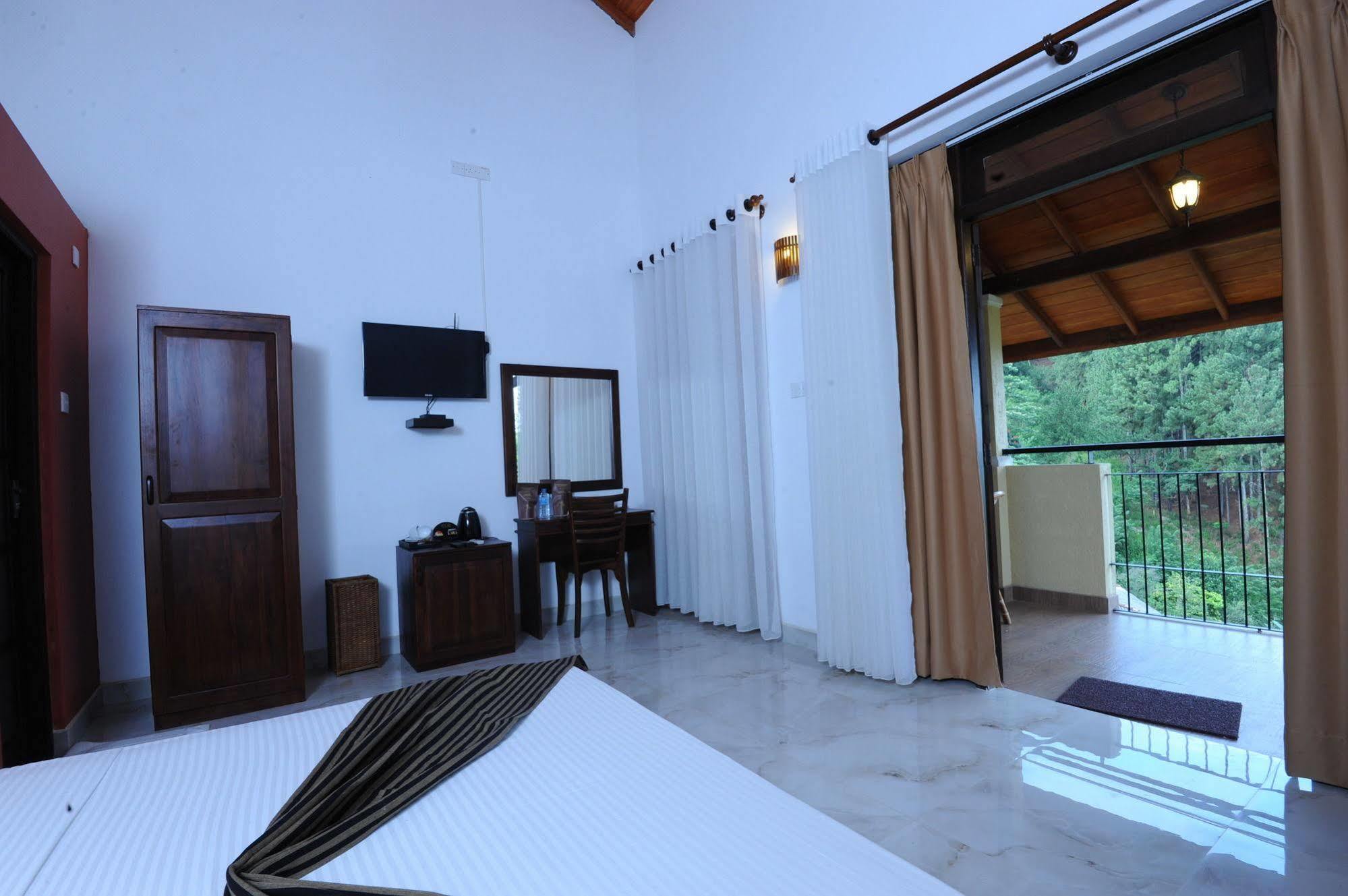 Melheim Kandy Villas Buitenkant foto