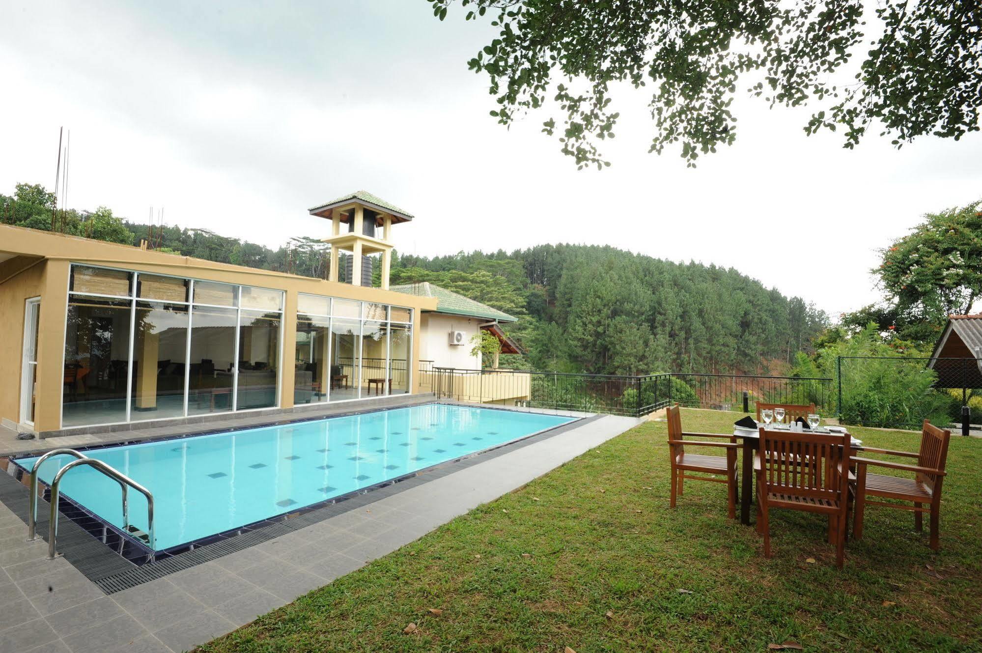 Melheim Kandy Villas Buitenkant foto