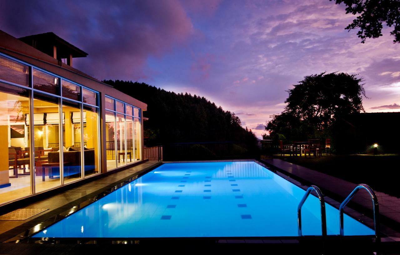 Melheim Kandy Villas Buitenkant foto