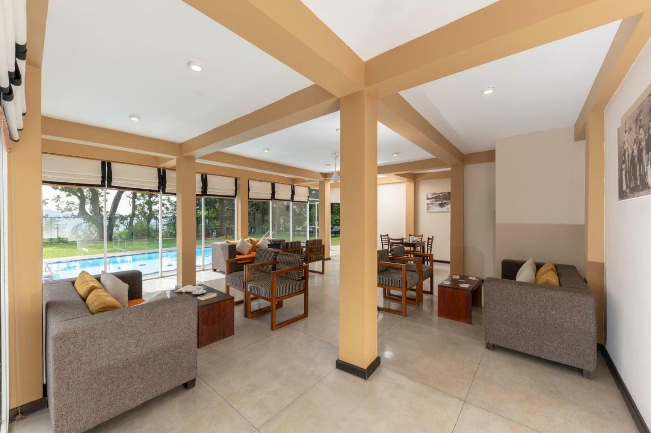 Melheim Kandy Villas Buitenkant foto