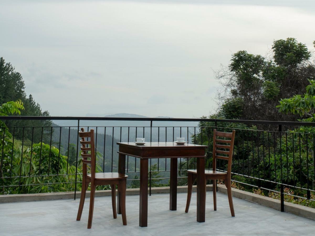 Melheim Kandy Villas Buitenkant foto