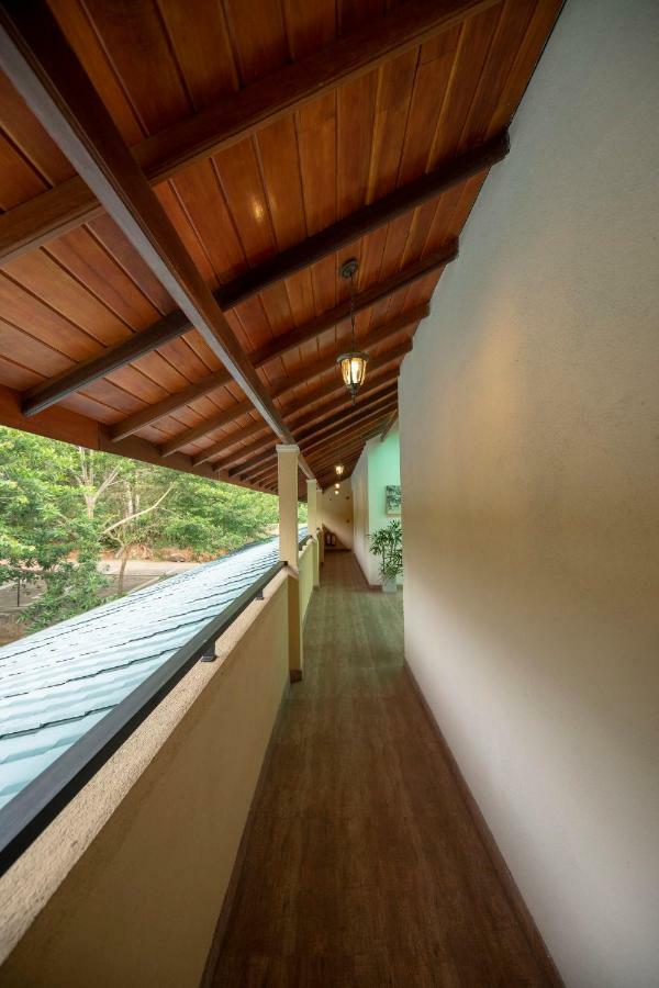 Melheim Kandy Villas Buitenkant foto