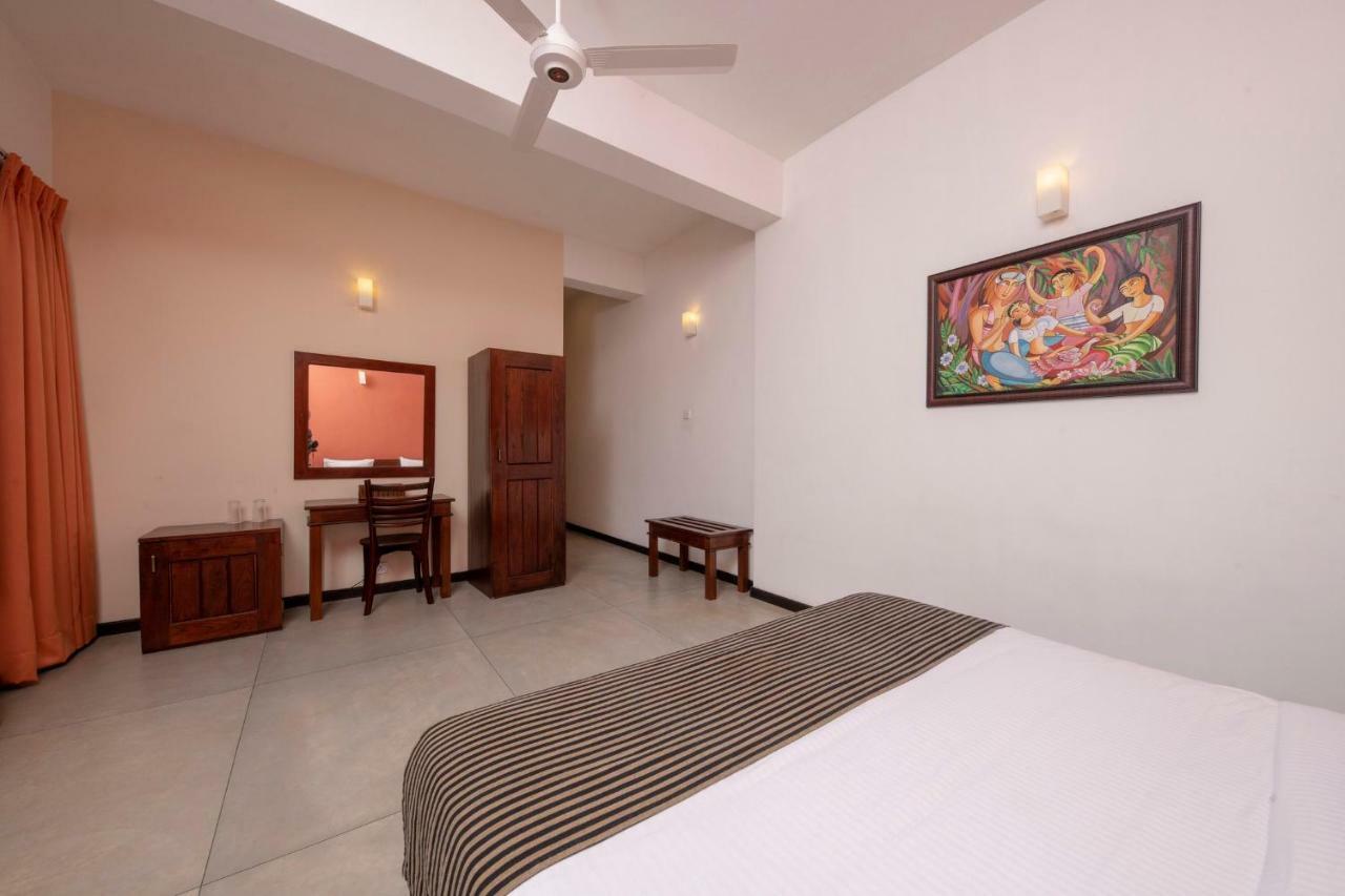 Melheim Kandy Villas Buitenkant foto
