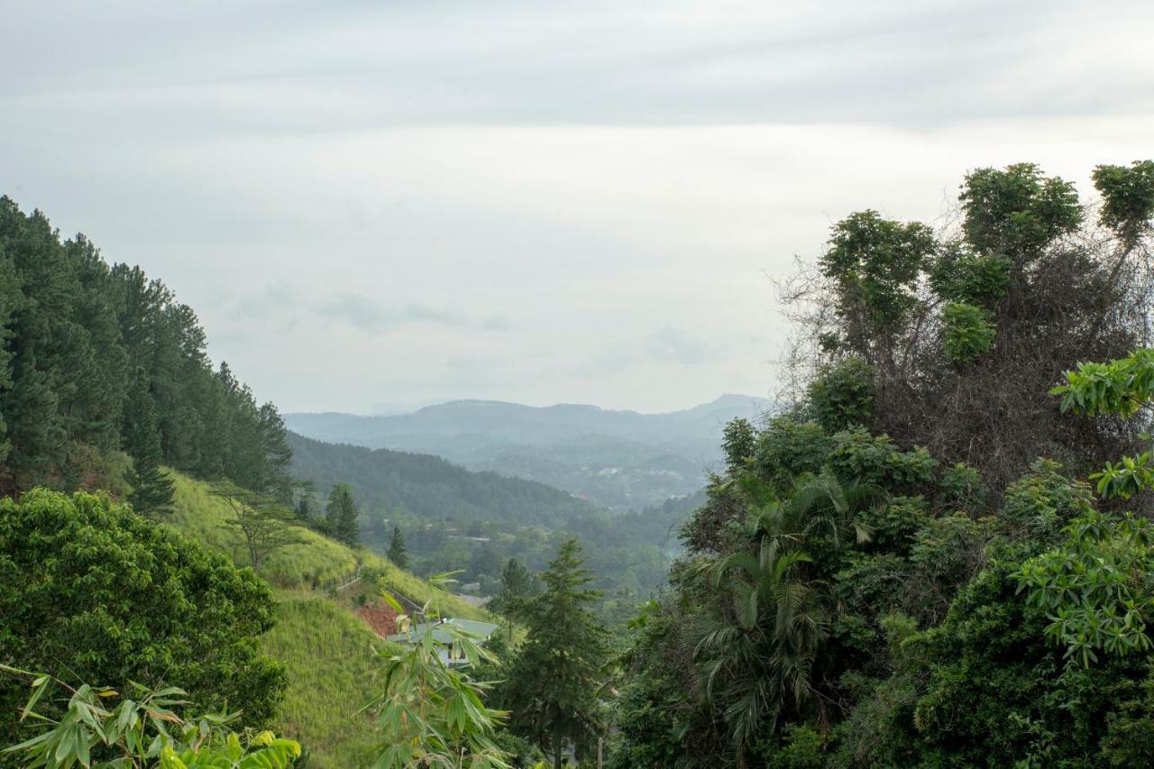 Melheim Kandy Villas Buitenkant foto